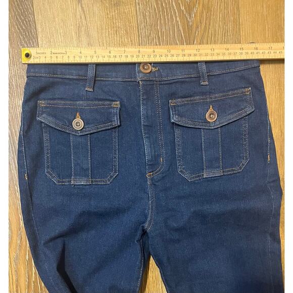 Loft The Slim Flare Patch Flap Pocket Jeans 12x31 NWOT Dark Wash Boho Hippie - Picture 9 of 10
